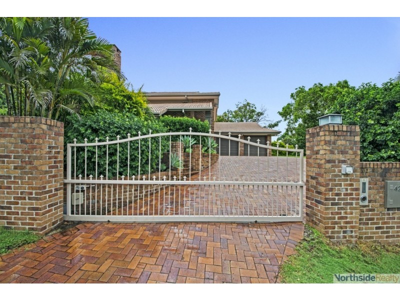 42 The Boulevard, Albany Creek QLD 4035