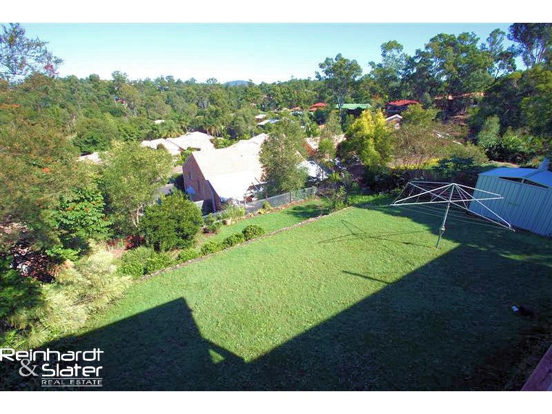 217 Bunya Rd, Arana Hills QLD 4054