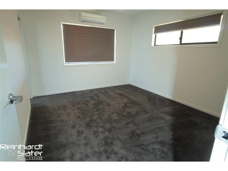 28 MacDonald Place, Carseldine QLD 4034