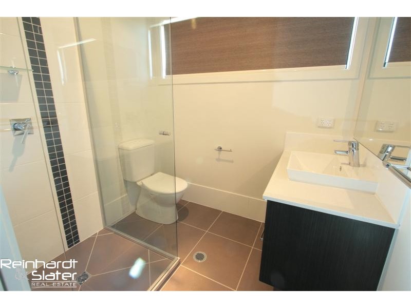 28 MacDonald Place, Carseldine QLD 4034