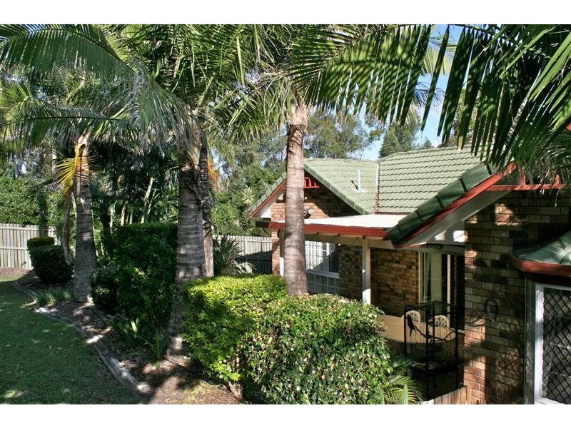 4 Sturt Close, Albany Creek QLD 4035