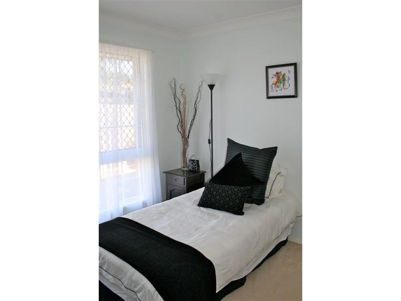 4 Sturt Close, Albany Creek QLD 4035
