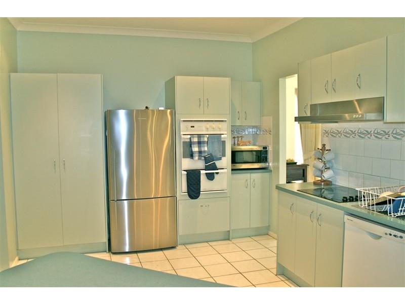 4 Sturt Close, Albany Creek QLD 4035