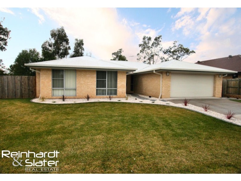 28 Fir Place, Warner QLD 4500