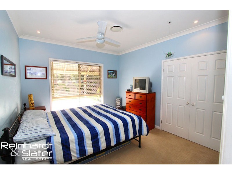 1 Woodrow Court, Ferny Hills QLD 4055