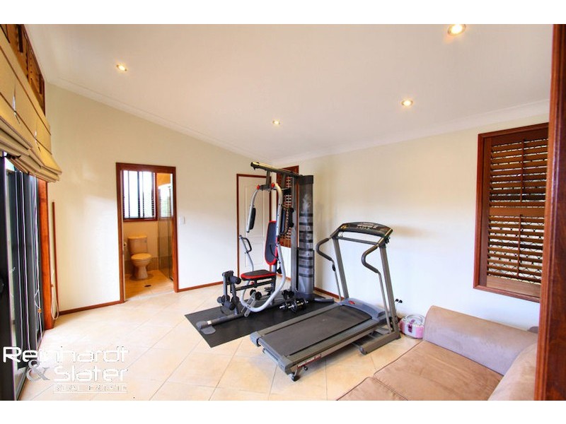 9 Grandis Court, Cashmere QLD 4500