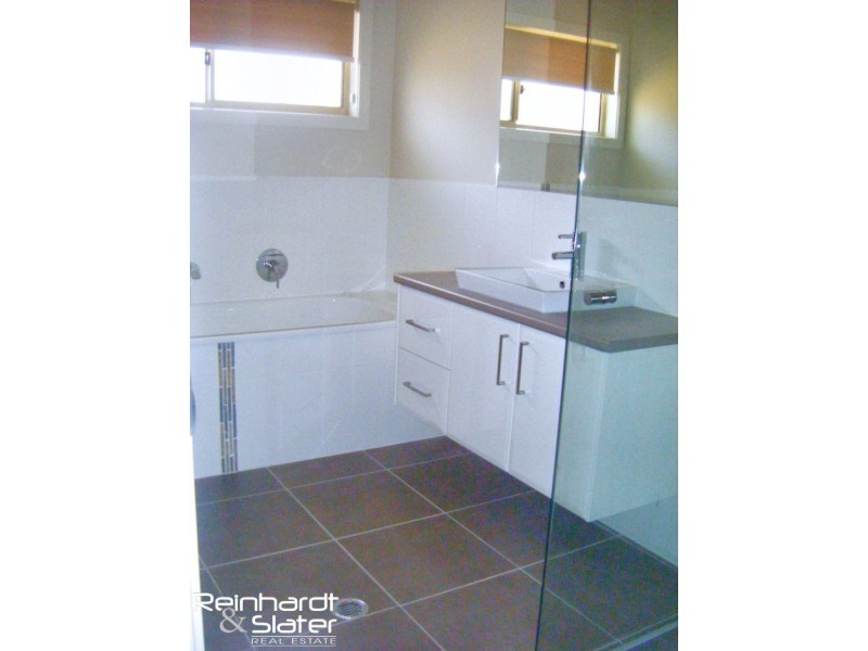 11 Kooringal Street, Tingalpa QLD 4173