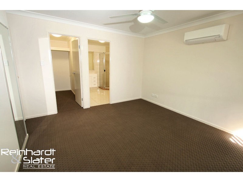 7 Granada Drive, Eatons Hill QLD 4037