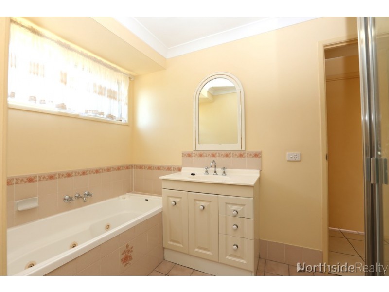 3 Silkwood Court, Warner QLD 4500