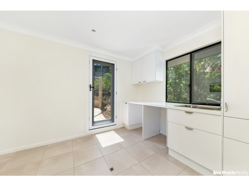 12 Talisman crt, Eatons Hill QLD 4037