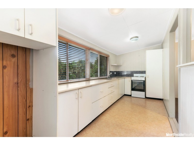 20 Keong Rd, Albany Creek QLD 4035