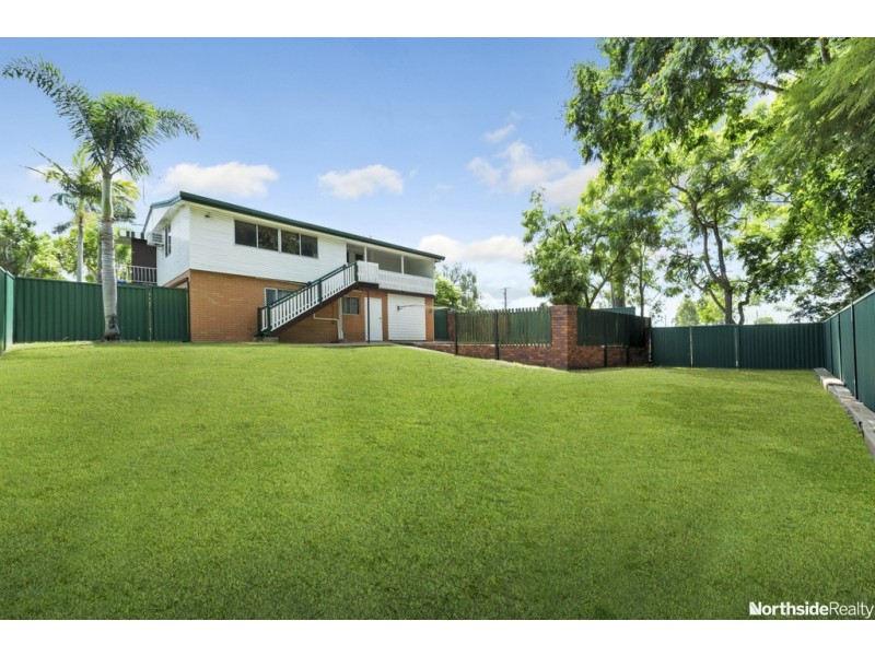 20 Keong Rd, Albany Creek QLD 4035