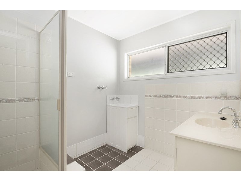 4 Strathford Avenue, Albany Creek QLD 4035