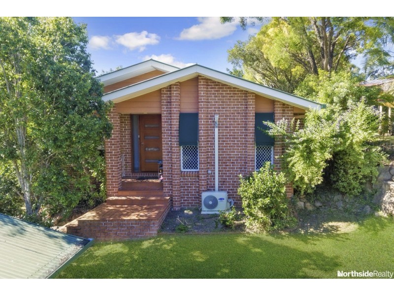 9 Gum Leaf Court, Albany Creek QLD 4035