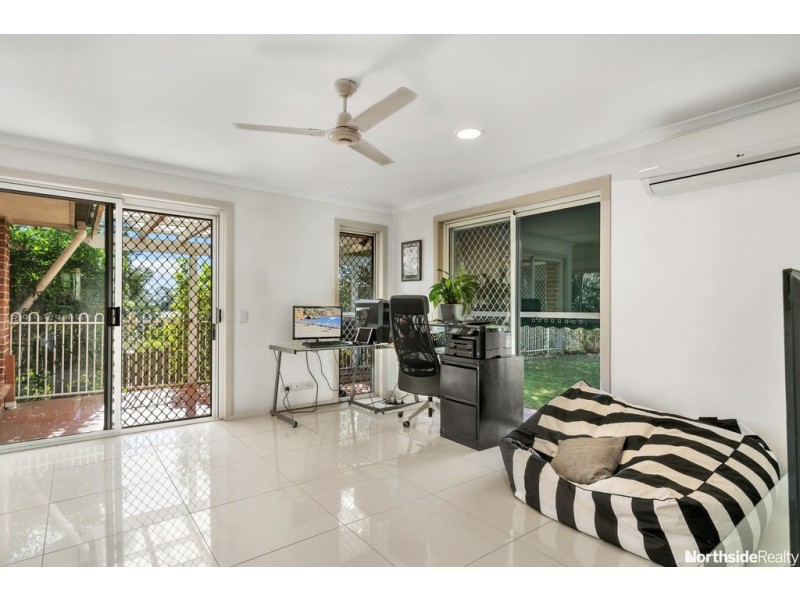 9 Gum Leaf Court, Albany Creek QLD 4035