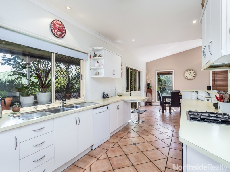 Ferny Hills QLD 4055