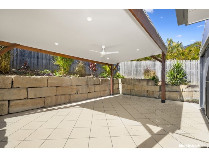 64 Boondooma Cct, Albany Creek QLD 4035