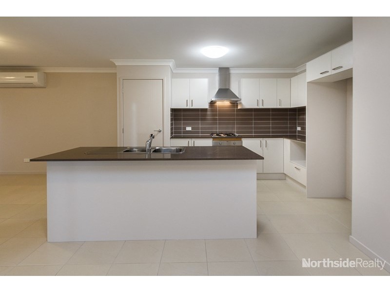 9 Tamarin ct, Dakabin QLD 4503