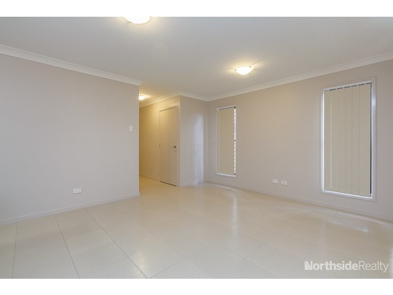 9 Tamarin ct, Dakabin QLD 4503