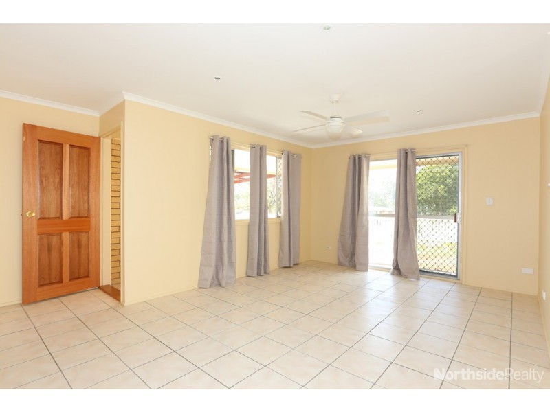 7 Willow Street, Albany Creek QLD 4035