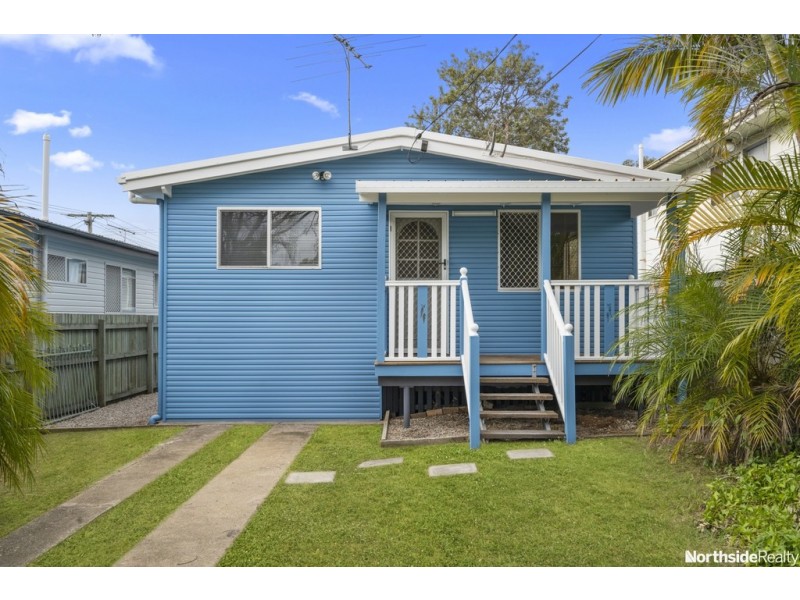 10 Yates Street, Redcliffe QLD 4020