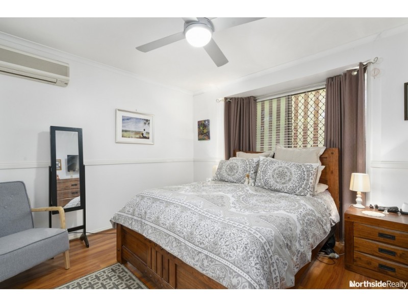 8 Gypsy Ct, Eatons Hill QLD 4037