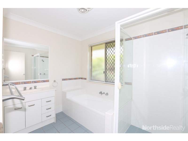 38 Jullyan Street, Albany Creek QLD 4035