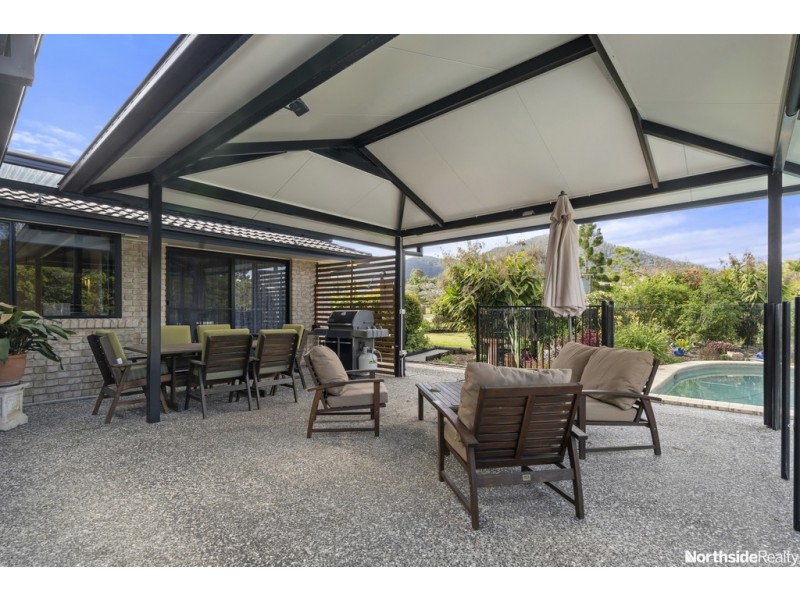 19 Showgrounds Drive, Highvale QLD 4520