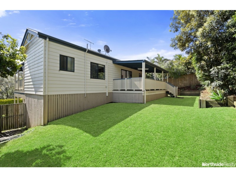 10 Rothschild st, Eatons Hill QLD 4037