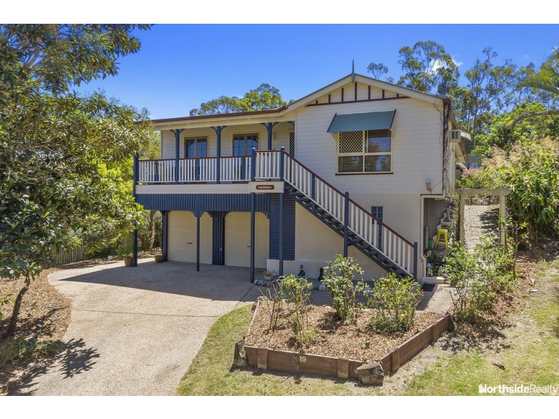 19 Sunblest Ct, Eatons Hill QLD 4037