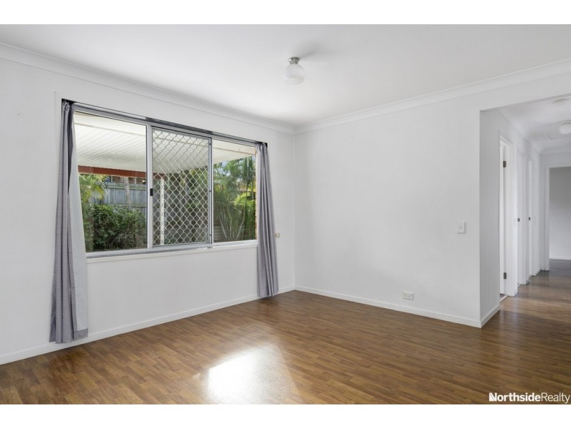 3 River Gum Cl, Fitzgibbon QLD 4018