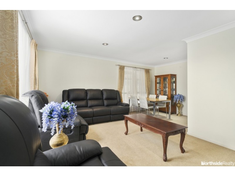 21 Pegasus Ave, Eatons Hill QLD 4037