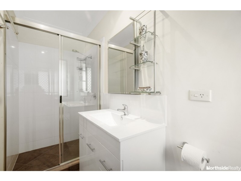 21 Pegasus Ave, Eatons Hill QLD 4037