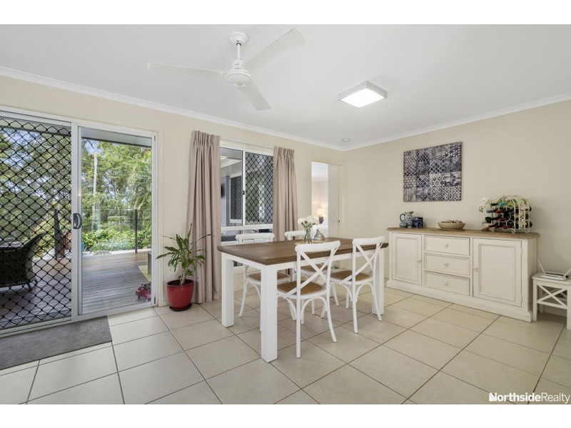 32 Rothschild st, Eatons Hill QLD 4037