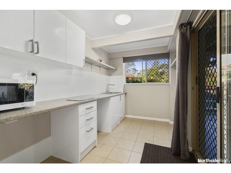 3 Mitchelson Cl, Albany Creek QLD 4035