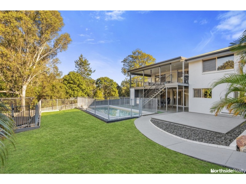 3 Mitchelson Cl, Albany Creek QLD 4035