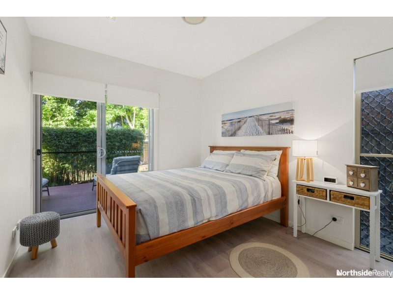 8 Kipfler Lane, Warner QLD 4500