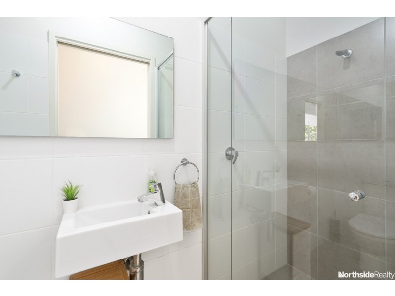 8 Kipfler Lane, Warner QLD 4500