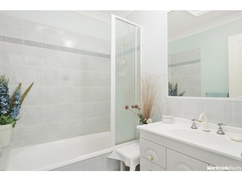 8 Seville 24 Faheys rd, Albany Creek QLD 4035