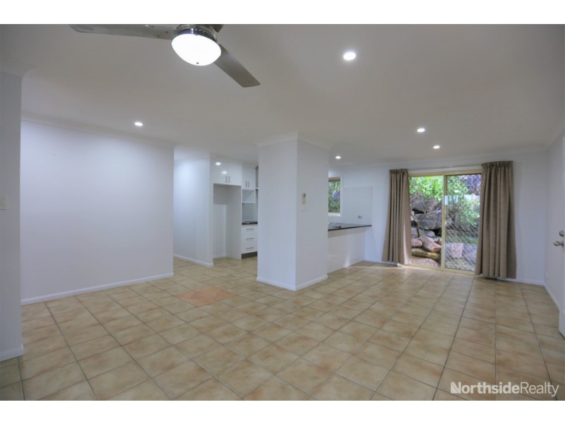 6 Aruba Place, Eatons Hill QLD 4037