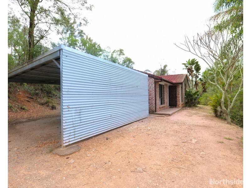 210 Eatons Crossing Road, Warner QLD 4500