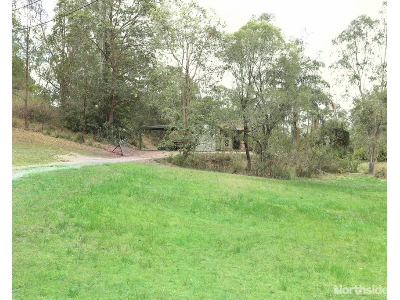 210 Eatons Crossing Road, Warner QLD 4500