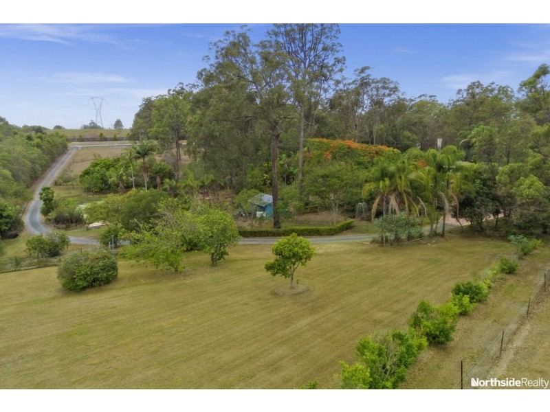 96-98 Ira Buckby rd, Cashmere QLD 4500