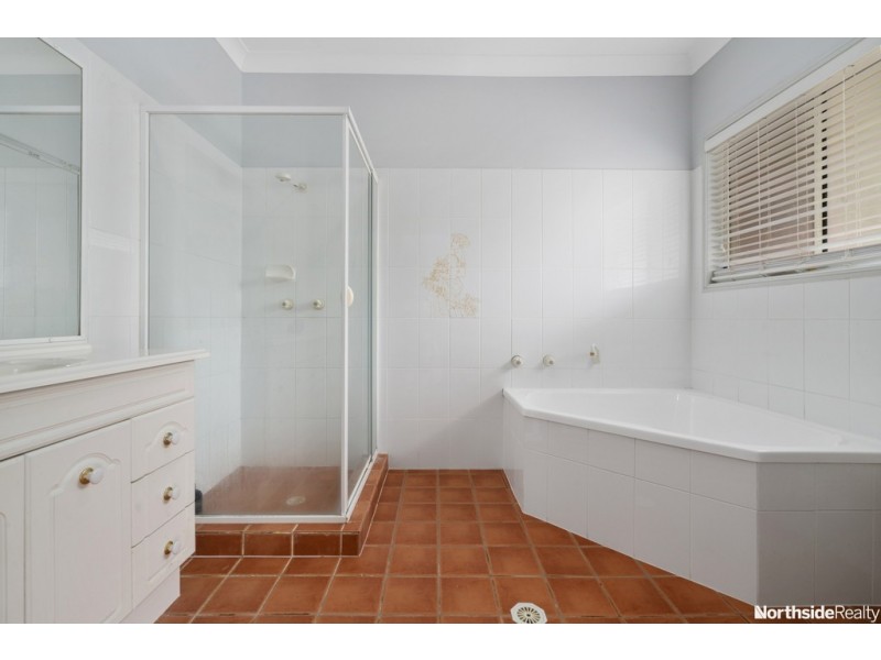 96-98 Ira Buckby rd, Cashmere QLD 4500