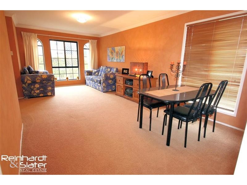 16 Snow Wood Dr, Eatons Hill QLD 4037