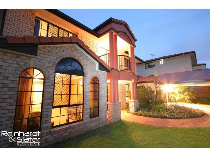 16 Snow Wood Dr, Eatons Hill QLD 4037