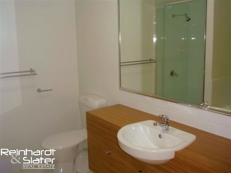 11/8 Lackeen St, Everton Park QLD 4053