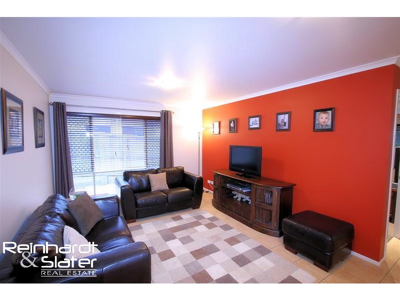 5 Corvus Dr, Cashmere QLD 4500