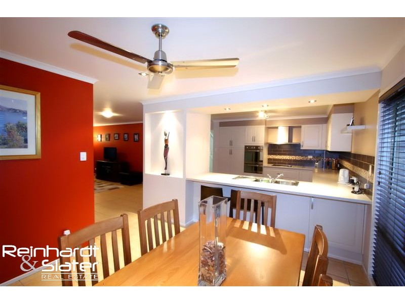 5 Corvus Dr, Cashmere QLD 4500