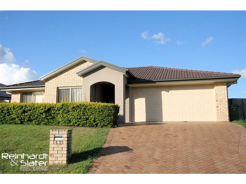 12 Corowa Ct, Eatons Hill QLD 4037